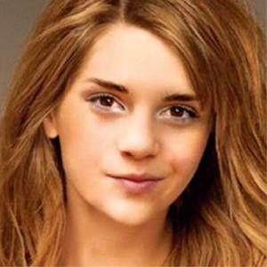 Emma Watson - e