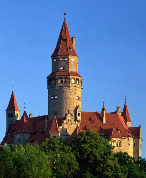 hrad bouzov.jpg