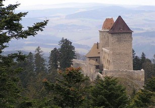 hrad kaperk.jpg